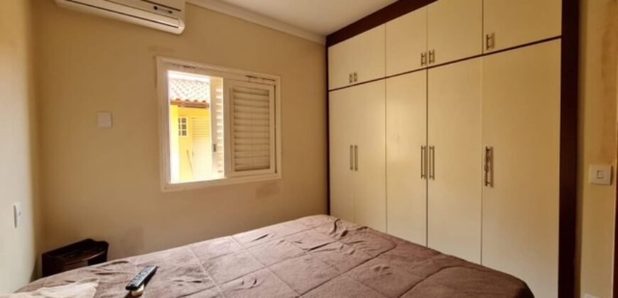 CASA CONDOMINIO AROEIRA