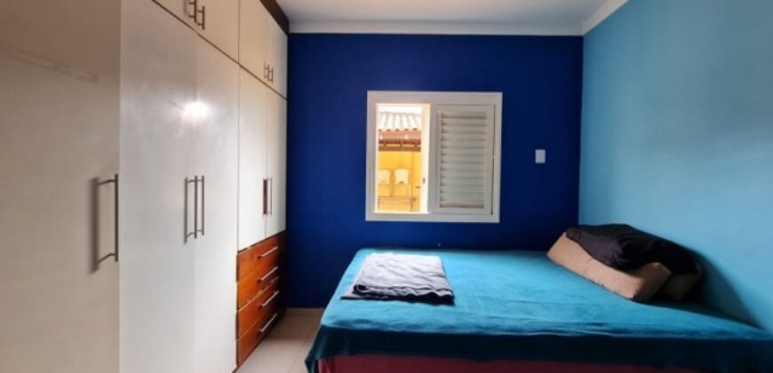 CASA CONDOMINIO AROEIRA